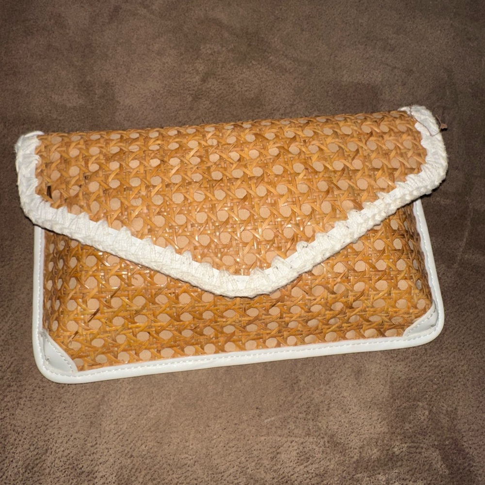 Lilly Pulitzerr St. Barts cane crossbody clutch